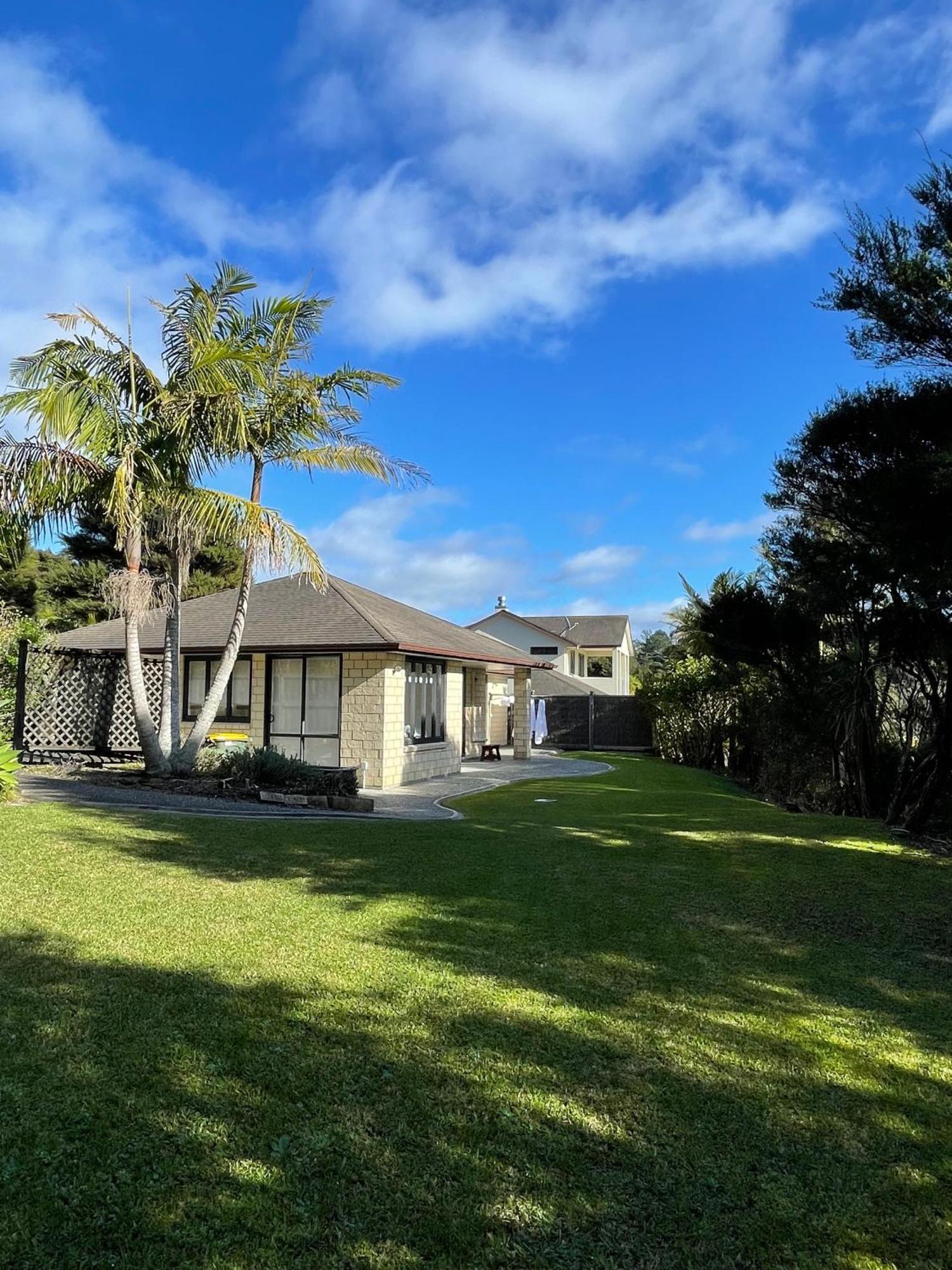 Charming Home Near Nature Auckland Esterno foto