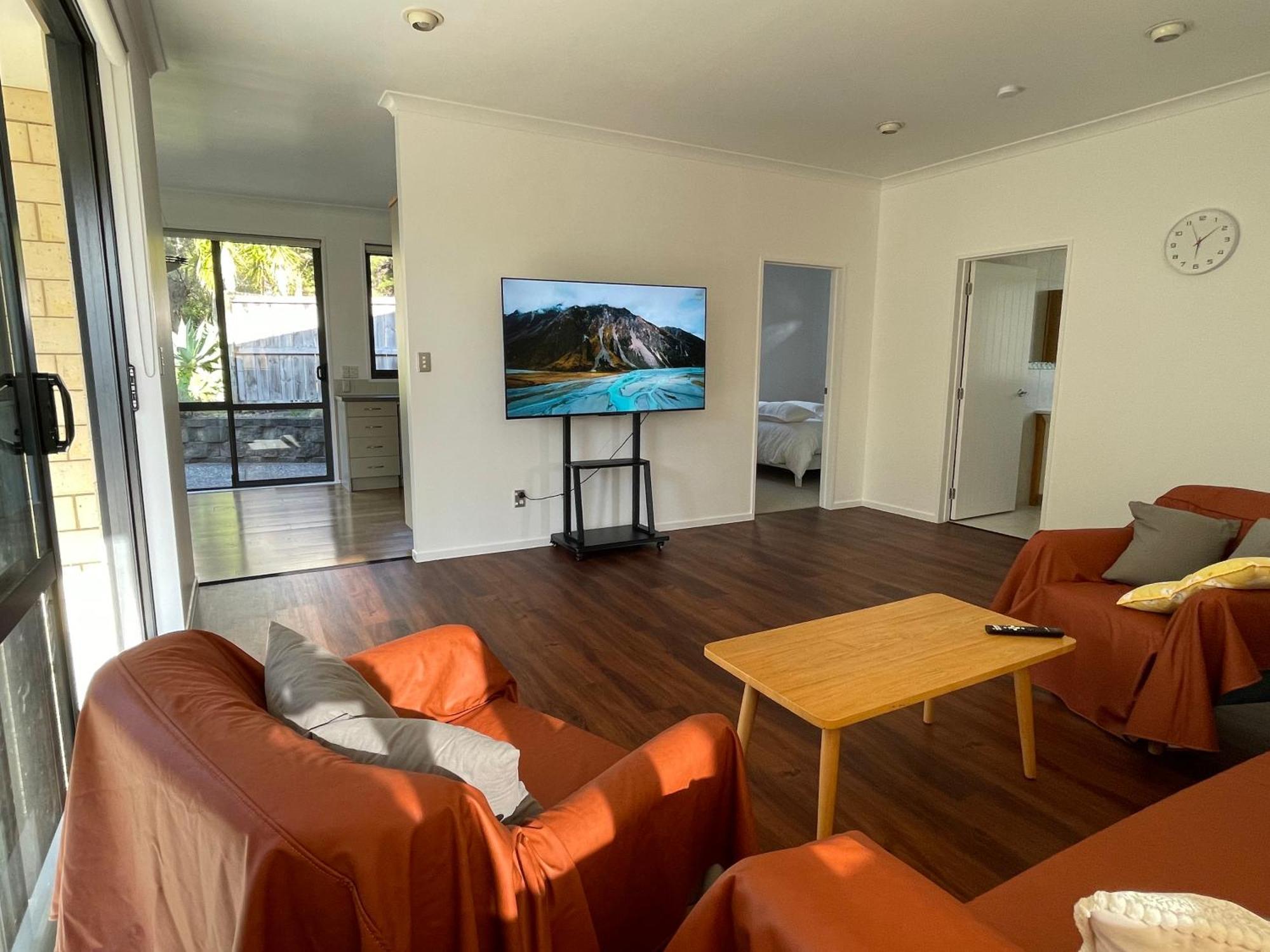 Charming Home Near Nature Auckland Esterno foto